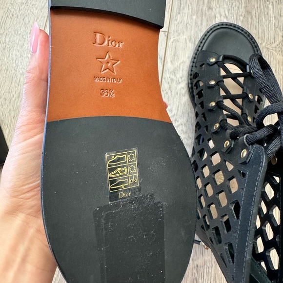 Dior authentic D-trap gladiator flat , black NEW never worn- 6.5 no original box - Picture 7 of 9